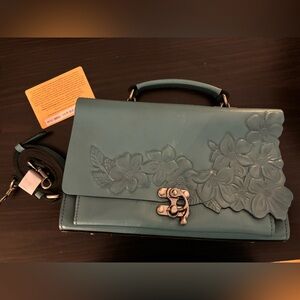 NWOT Patricia Nash Handbag